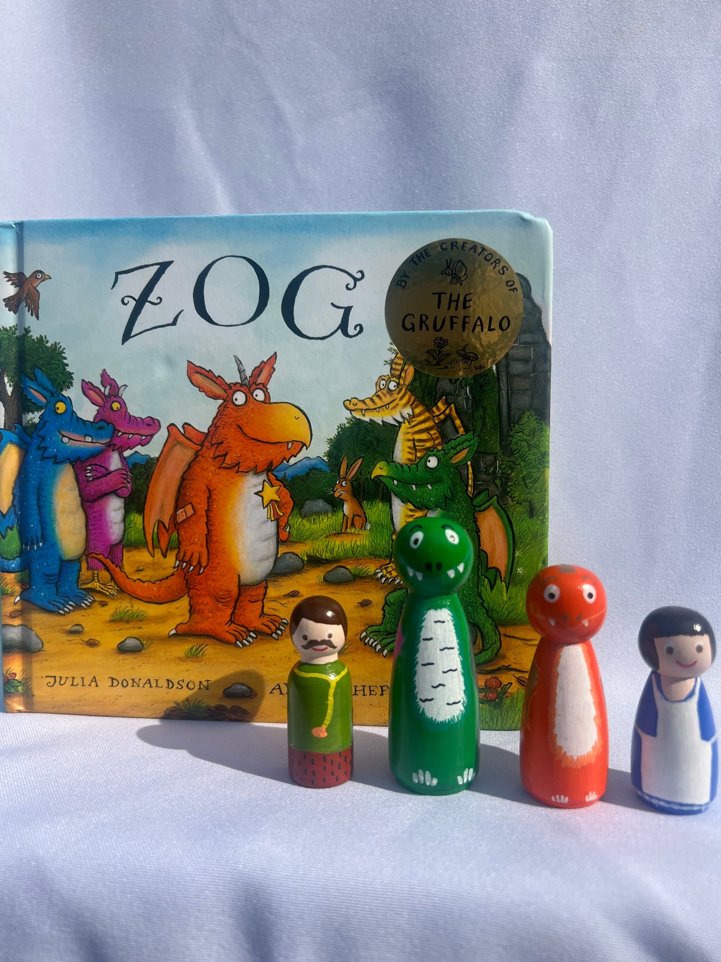 Zog Story Bag with Pegs